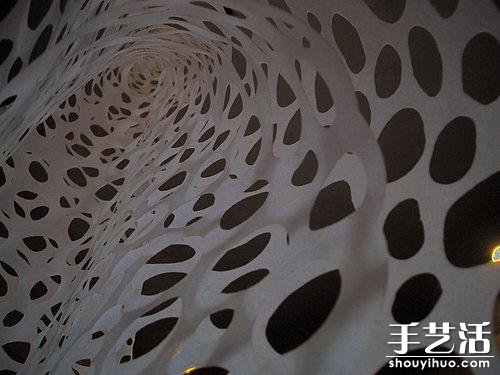 邱雨汶在“剪給青空的歌”中的剪紙作品 -  rpnrmr.com