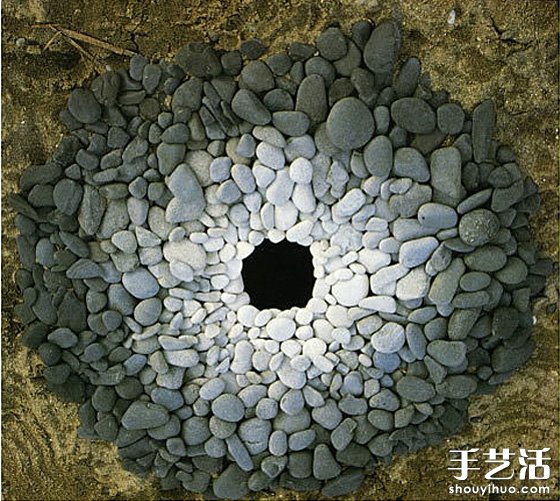 Andy Goldsworthy的大地雕塑藝術(shù)作品 -  rpnrmr.com