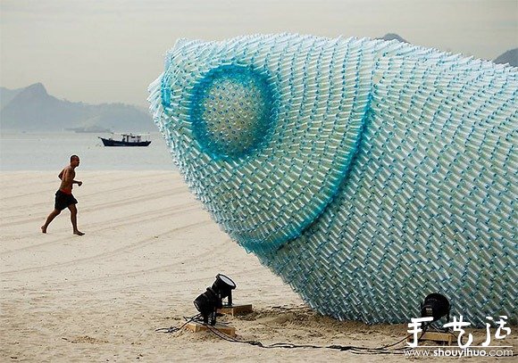 廢棄塑料瓶DIY的巨魚 -  rpnrmr.com