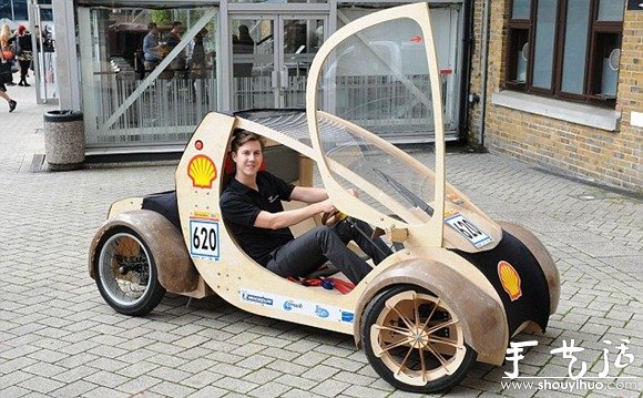 用硬紙板和膠合板DIY制作的賽車 -  rpnrmr.com