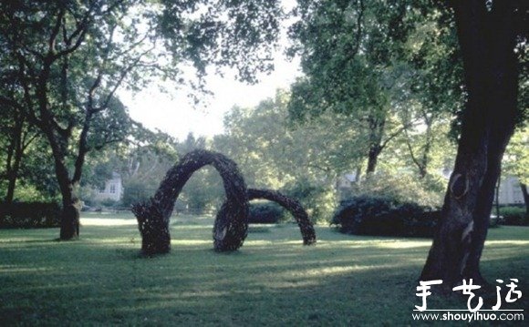 天然樹枝巧妙DIY的雕塑作品 -  rpnrmr.com