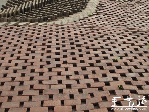 用磚頭DIY的地毯 -  rpnrmr.com