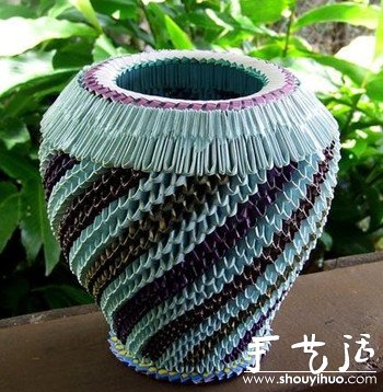 撲克牌手工DIY的漂亮大花瓶 -  rpnrmr.com