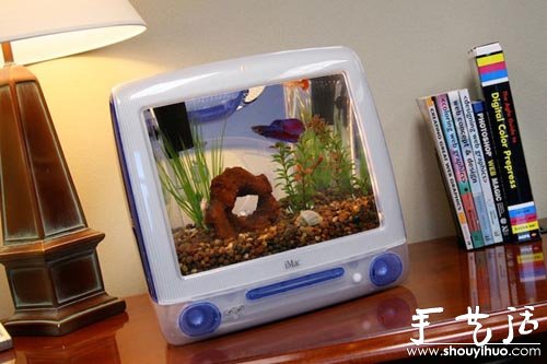 iMac G3廢物利用DIY的魚缸 -  rpnrmr.com