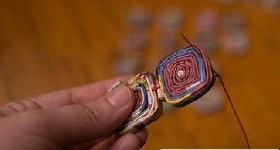 舊報(bào)紙廢物利用DIY制作的鍋墊 -  rpnrmr.com