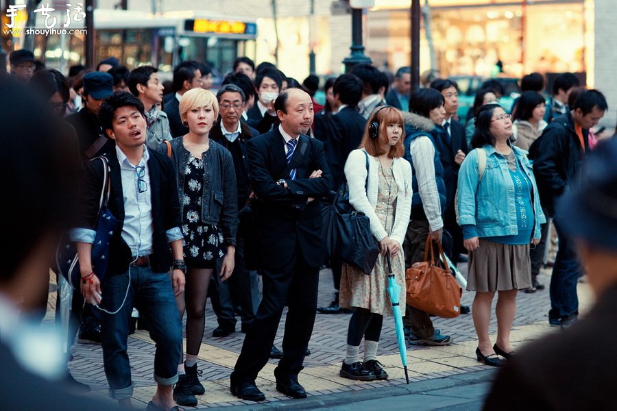 英國攝影師Alex Robertson作品——東京人 -  rpnrmr.com