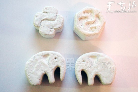 自制巧克力模具的方法 -  rpnrmr.com