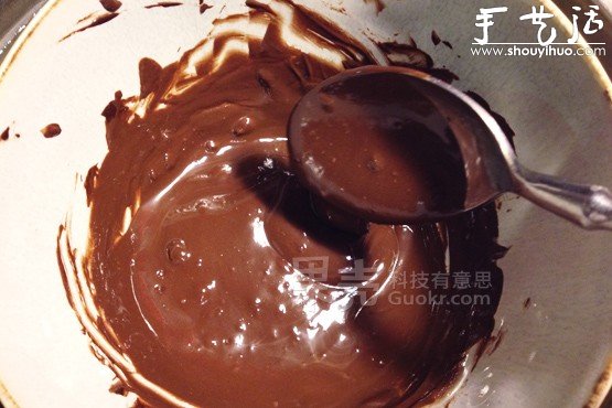 自制巧克力模具的方法 -  rpnrmr.com