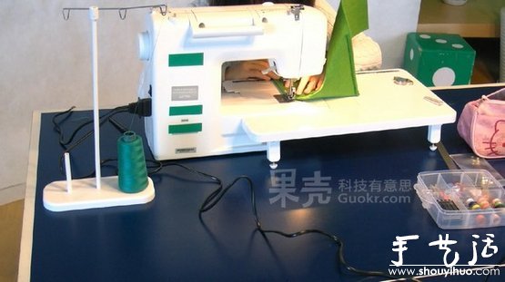 將手機DIY成投影機的教程 -  rpnrmr.com