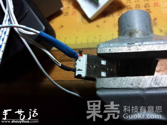 DIY隱藏式藍(lán)牙音箱 -  rpnrmr.com