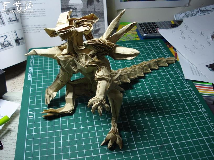 暗黑破壞神大菠蘿的折紙作品欣賞 -  rpnrmr.com