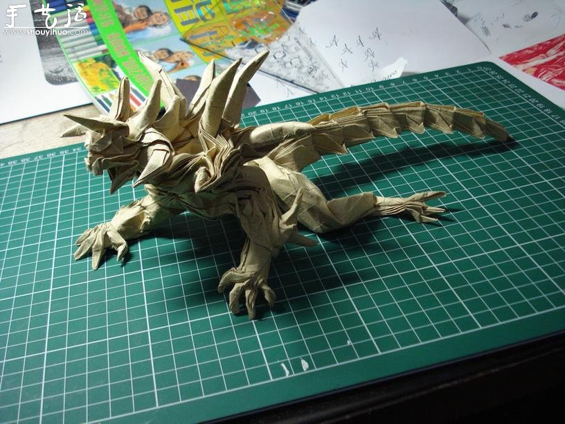 暗黑破壞神大菠蘿的折紙作品欣賞 -  rpnrmr.com
