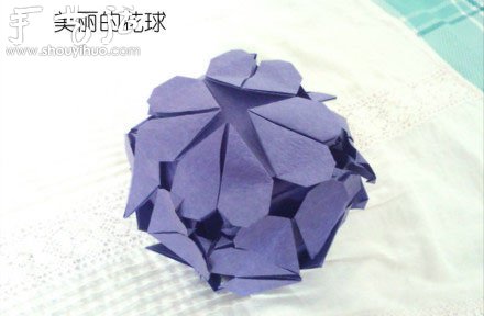 美麗的折紙花球制作教程 -  rpnrmr.com