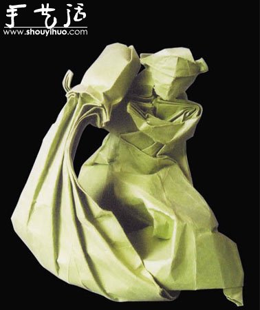 細(xì)致的人物造型折紙藝術(shù)品 -  rpnrmr.com
