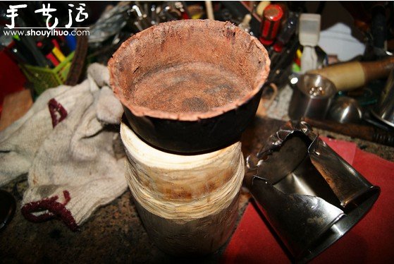 廢棄大鐵茶杯手工DIY漂亮手提包的教程 -  rpnrmr.com