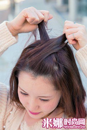 女生清爽可愛發(fā)箍造型DIY -  rpnrmr.com
