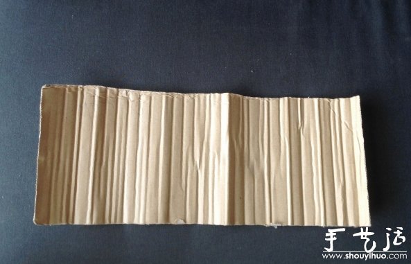 硬紙板手工DIY小凳子的教程 -  rpnrmr.com