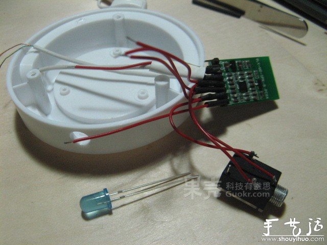 低成本DIY頭戴式立體聲藍牙耳機 -  rpnrmr.com