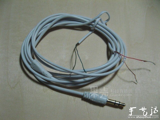 低成本DIY頭戴式立體聲藍牙耳機 -  rpnrmr.com