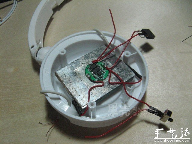 低成本DIY頭戴式立體聲藍牙耳機 -  rpnrmr.com