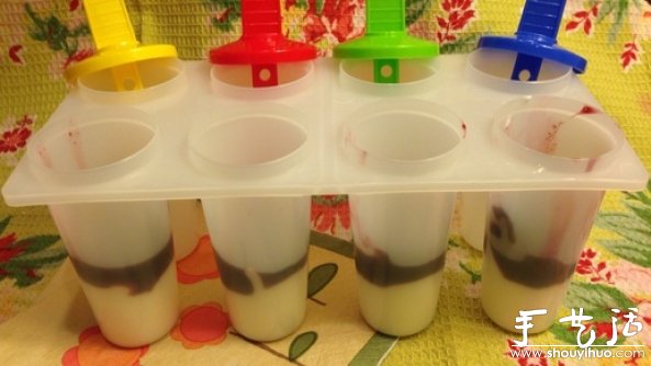 黑莓酸奶雪糕的做法 黑莓酸奶雪糕制作教程 -  rpnrmr.com