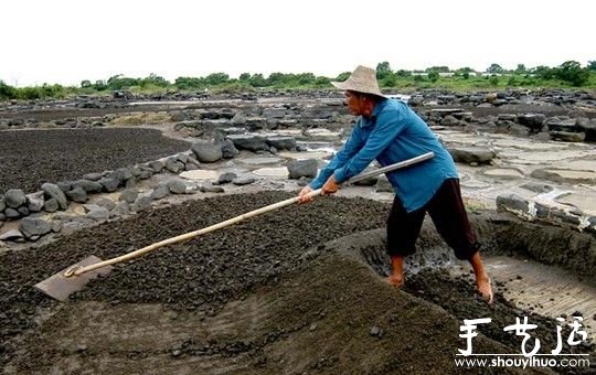 儋州千年古鹽田：純手工制作的“老鹽”咸中帶甜還消火 -  rpnrmr.com