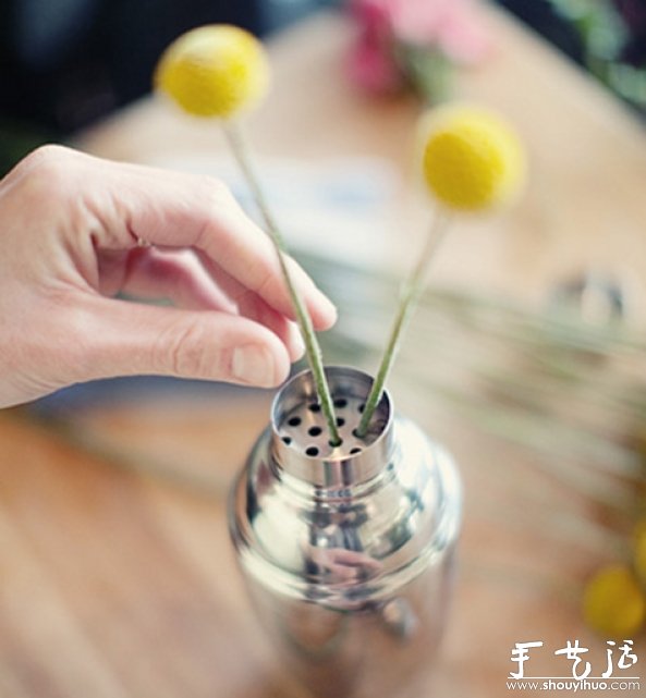 咖啡壺或調酒壺插花的教程 -  rpnrmr.com