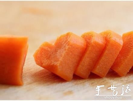 胡蘿卜DIY愛“心”菜肴 -  rpnrmr.com
