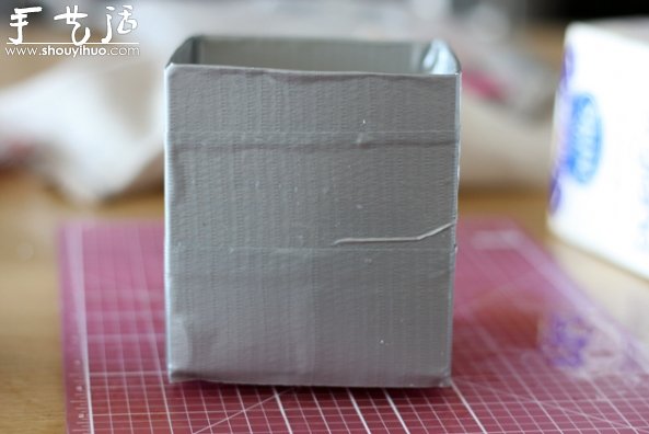 牛奶盒和布條廢物利用DIY吊籃盆栽 -  rpnrmr.com