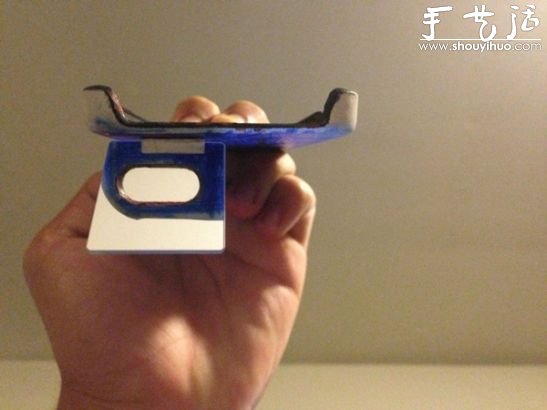 利用廢棄相機(jī)反光鏡 自制手機(jī)拍照取景器 -  rpnrmr.com