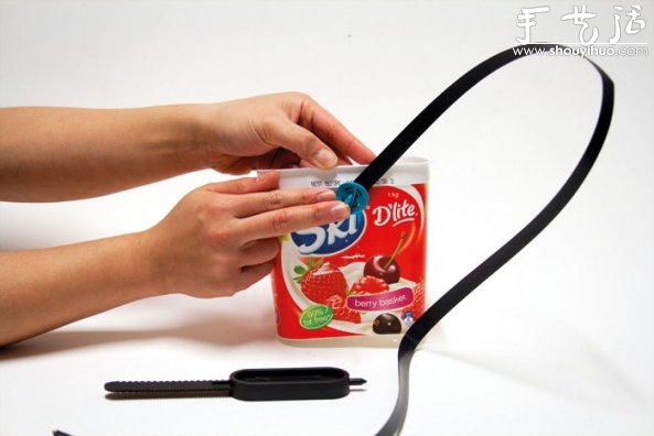 酸奶包裝盒DIY掛在墻上的小花盆 -  rpnrmr.com