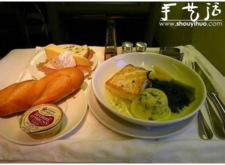 世界各地各個航空公司頭等艙的餐飲照片 -  rpnrmr.com