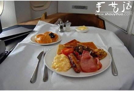 世界各地各個航空公司頭等艙的餐飲照片 -  rpnrmr.com