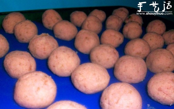 制作棒棒糖樣式的蛋糕 棒棒糖蛋糕DIY教程 -  rpnrmr.com