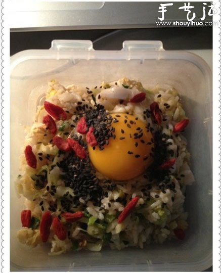 剩飯巧DIY：雞蛋芝麻蒸飯的做法 -  rpnrmr.com