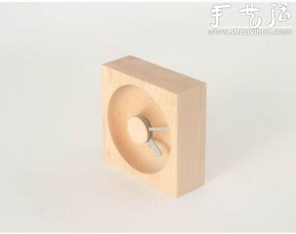 天然木制時鐘O