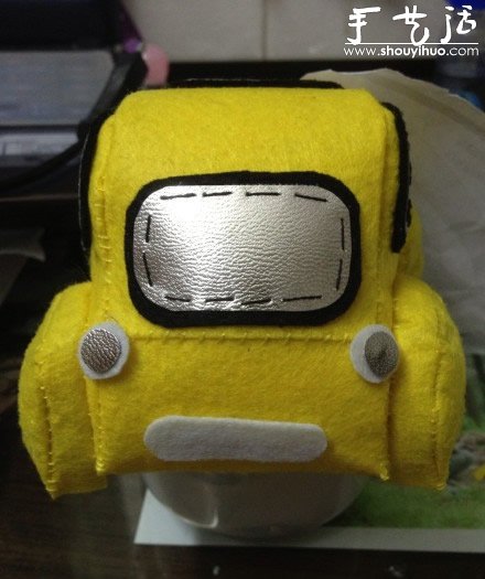 手工布藝作品：可愛的甲殼蟲汽車 -  rpnrmr.com