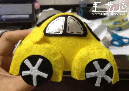 手工布藝作品：可愛的甲殼蟲汽車 -  rpnrmr.com