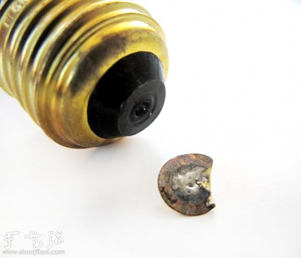 燈泡廢物利用DIY時(shí)尚花瓶的教程 -  rpnrmr.com