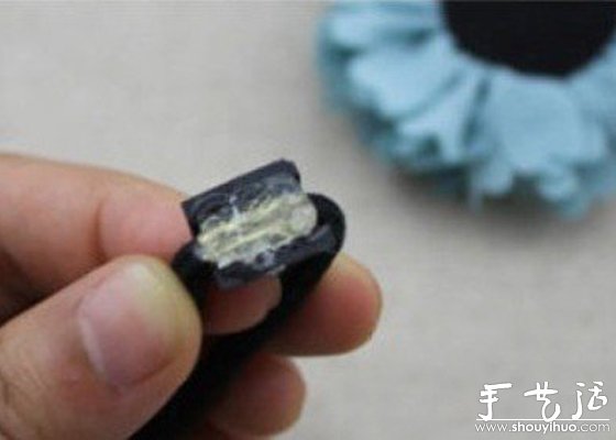 簡(jiǎn)單DIY漂亮頭花的圖文詳解 -  rpnrmr.com