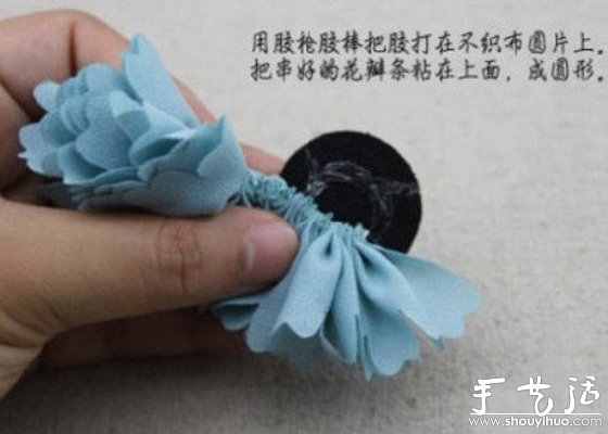 簡(jiǎn)單DIY漂亮頭花的圖文詳解 -  rpnrmr.com