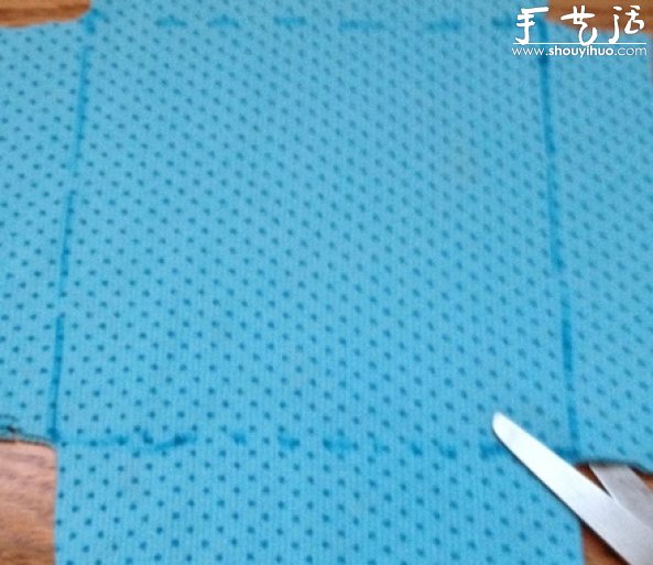 舊T恤廢物利用手工DIY枕套的教程 -  rpnrmr.com