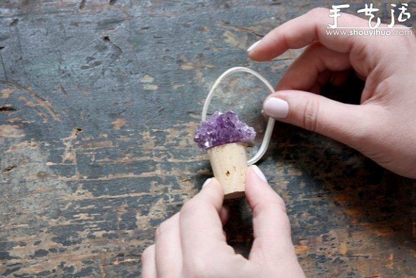 DIY紅酒紫水晶效果瓶塞的教程 -  rpnrmr.com