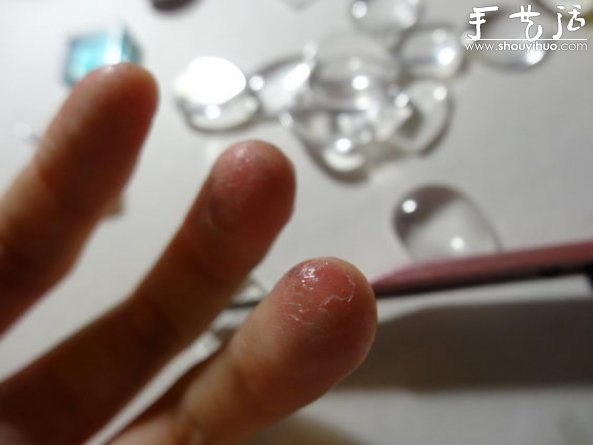 玻璃片DIY小清新吊墜/掛件的教程 -  rpnrmr.com