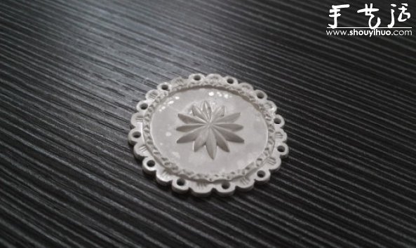 包包裝飾銀扣的手工制作教程 -  rpnrmr.com
