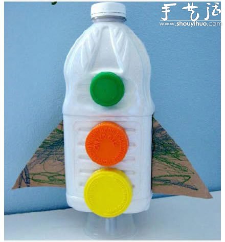 牛奶瓶/塑料瓶手工制作航天飛機(jī) -  rpnrmr.com