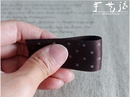 教你如何制作玫瑰花發(fā)繩發(fā)飾 -  rpnrmr.com