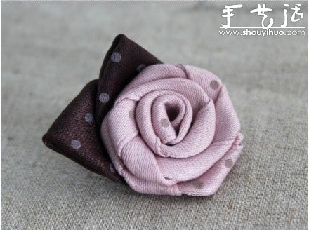教你如何制作玫瑰花發(fā)繩發(fā)飾 -  rpnrmr.com