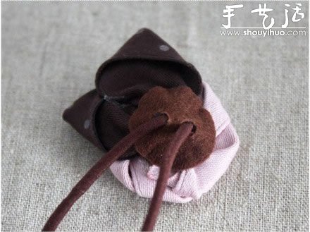 教你如何制作玫瑰花發(fā)繩發(fā)飾 -  rpnrmr.com