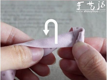 教你如何制作玫瑰花發(fā)繩發(fā)飾 -  rpnrmr.com